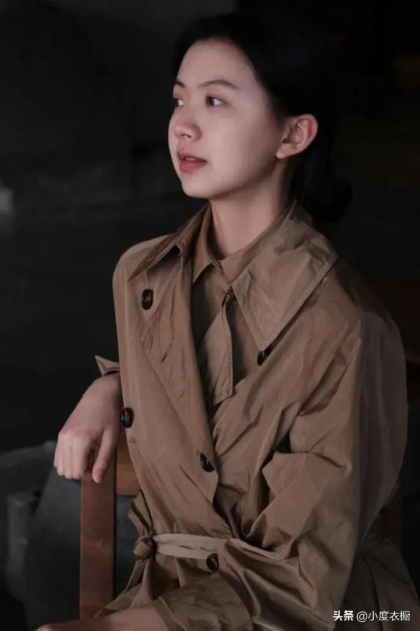 必備的一件外套,讓我暫且稱它為“福爾摩斯可收納風衣”面料 必備的一件外套,讓我暫且稱它為“福爾摩斯可收納風衣”面料