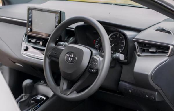 用卡羅拉來拉貨？海外推出商用版卡羅拉，操控不俗還能裝貨