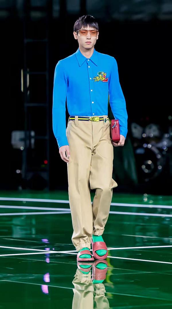 Dior耳機鏈耳環很實用,BVLGARI新手袋展現羅馬式浪漫丨是日美好事物 Dior耳機鏈耳環很實用,BVLGARI新手袋展現羅馬式浪漫丨是日美好事物