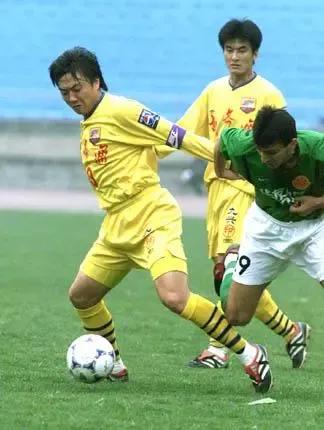 中超10隊隊史十大國內球員,范志毅宿茂臻領銜,李霄鵬孫繼海落選 中超10隊隊史十大國內球員,范志毅宿茂臻領銜,李霄鵬孫繼海落選