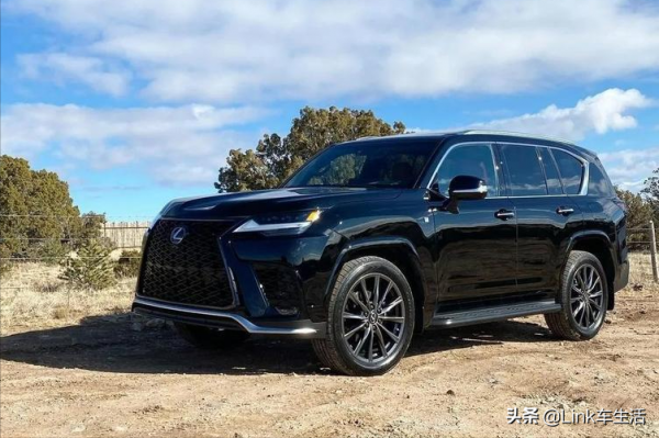 旗艦級SUV，3&period;5T V6引擎&plus;10AT，全新雷克薩斯LX600運動版海外實車
