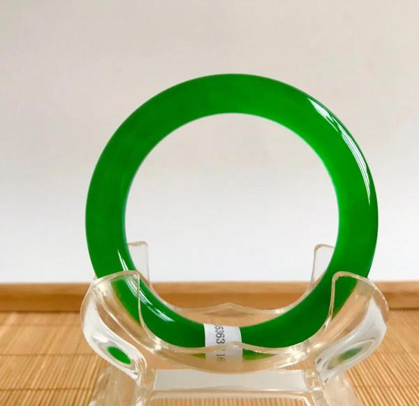 除了翡翠,還有這些絕美的綠色系玉石,翠豔欲滴,可別錯過 除了翡翠,還有這些絕美的綠色系玉石,翠豔欲滴,可別錯過