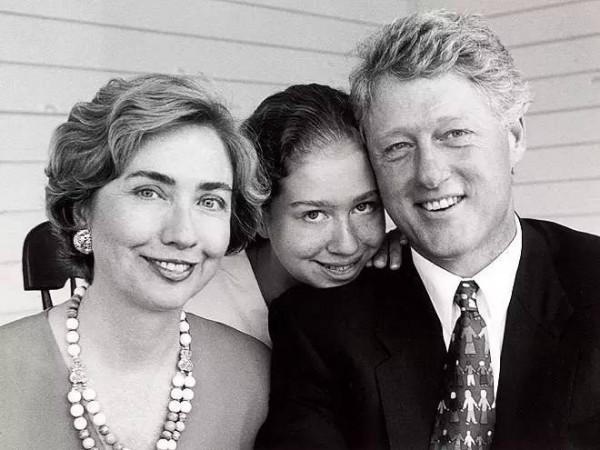 希拉里41歲的女兒：30歲結婚有3個孩子，18歲面對父親醜聞受打擊