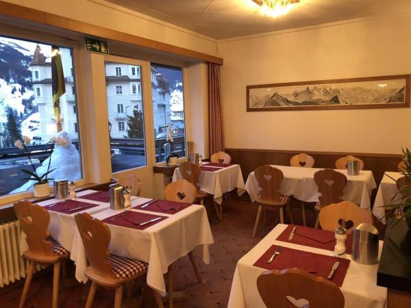 格林德瓦-誤入仙境的驚喜