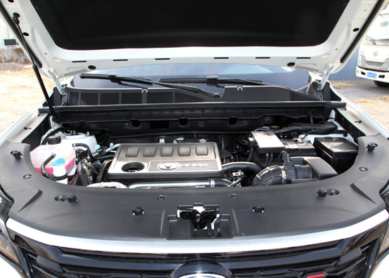 堅持運動路線,兩款不相伯仲的自主SUV,各自有著怎樣的命運? 堅持運動路線,兩款不相伯仲的自主SUV,各自有著怎樣的命運?