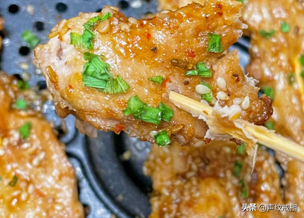 空氣炸鍋帶來的快樂——裡脊肉串、烤魚、排骨 空氣炸鍋帶來的快樂——裡脊肉串、烤魚、排骨