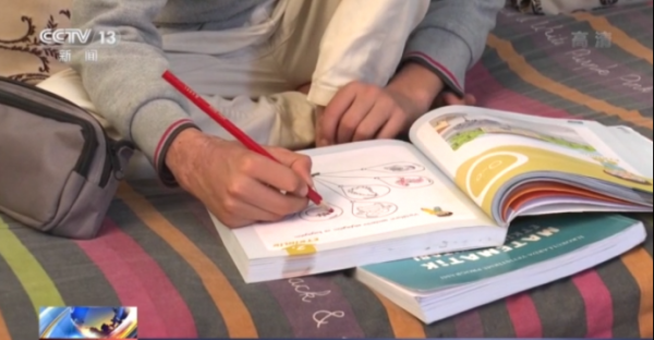 戰爭中毀容的敘利亞男孩：沒人跟我一起玩