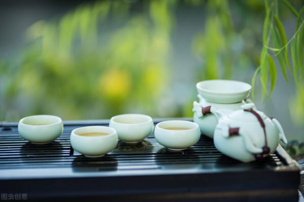 教你三種思維,讓你變成一個高情商的人 教你三種思維,讓你變成一個高情商的人