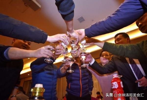 中國喝酒花樣多的三個省份，北方城市實力出眾，南方賓客望而卻步