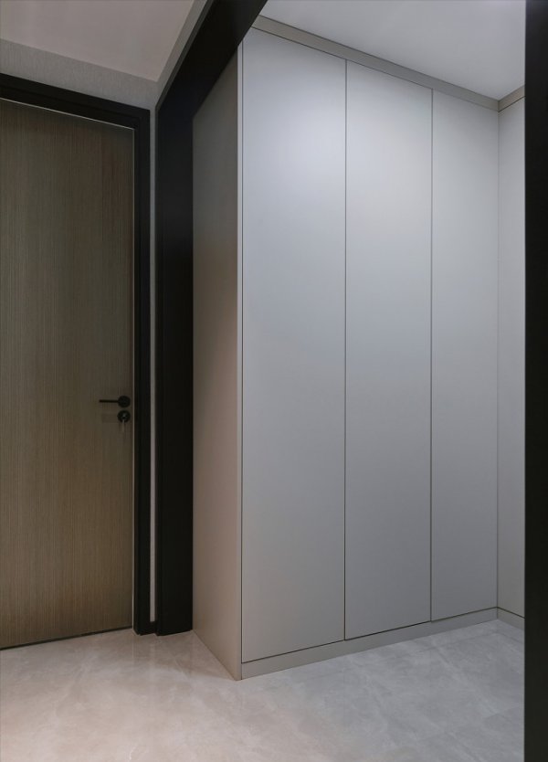 140㎡ 現代簡約：通透空間裡的平衡感