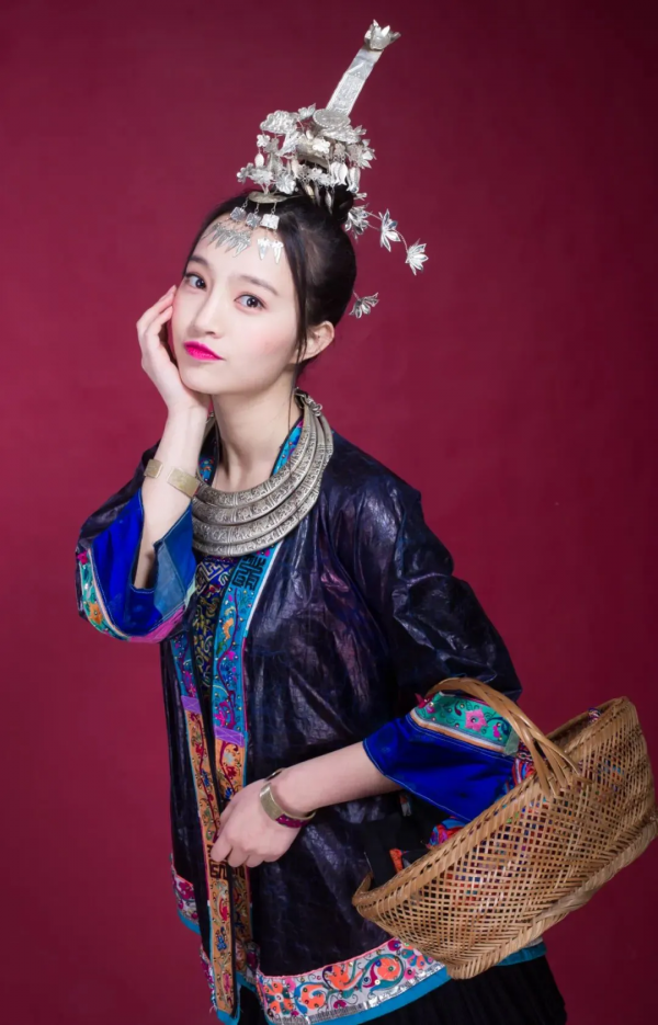 她是無情的家鄉旅遊“推廣機器”,到哪都要你吃酸湯魚 她是無情的家鄉旅遊“推廣機器”,到哪都要你吃酸湯魚