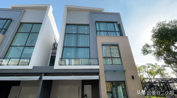 只要100多萬的泰國三層別墅，6米挑高玻璃窗，比千萬豪宅還大氣