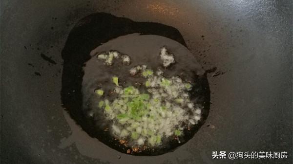 早餐別將就，早起十分鐘就能做，熱乎乎的一碗，營養又暖胃