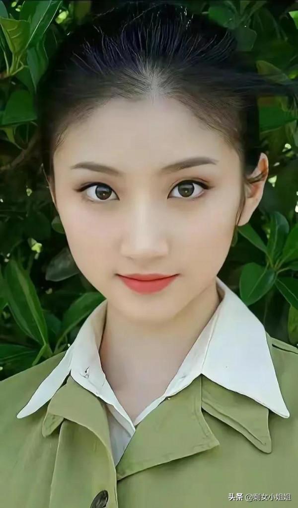 驚豔景甜,錯過張繼科和路徵,不知這個黃花大閨會便宜哪個富豪 驚豔景甜,錯過張繼科和路徵,不知這個黃花大閨會便宜哪個富豪