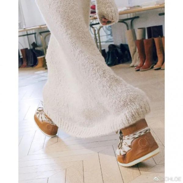 蛤?宋祖兒已經穿上毛毛靴了? 蛤?宋祖兒已經穿上毛毛靴了?