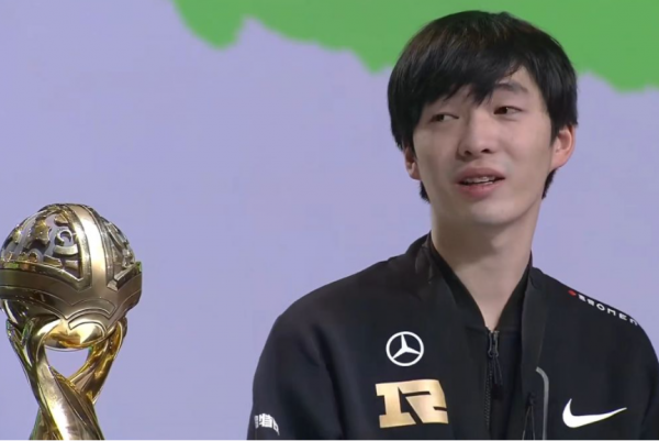 Doinb透露轉會動向,cryin成轉會大熱門,shy哥離隊原因遭揭秘 Doinb透露轉會動向,cryin成轉會大熱門,shy哥離隊原因遭揭秘