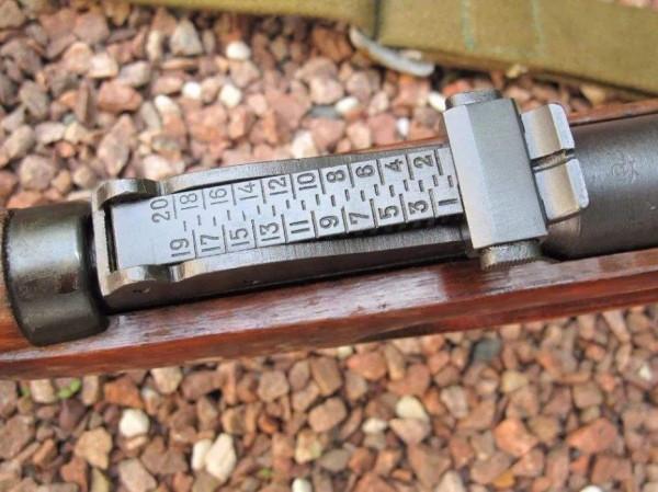 要距離還是精準？為何三八大蓋可以打千米，而現代步槍只有400米