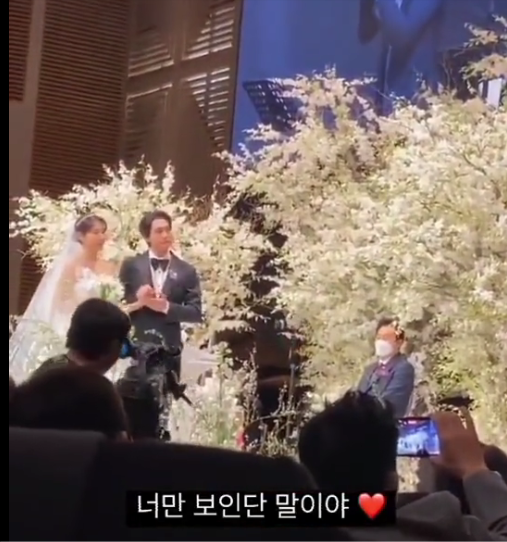 2022年12位女星將生產，樸信惠帶孕出嫁，70後顏丹晨未公佈孩子爸