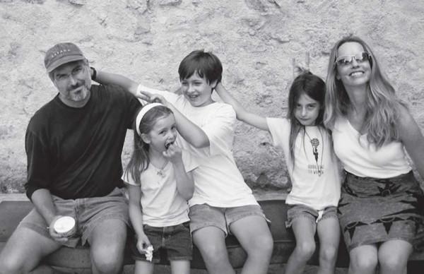 10年前喬布斯去世，上百億遺產，大女兒只分得幾百萬，為啥會這樣