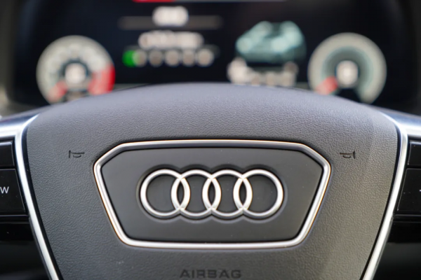 試駕奧迪A6 allroad！辦完近70萬的旅行車，女生買菜的最佳座駕