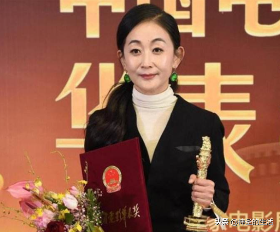 驚：窮得叮噹響的&OpenCurlyDoubleQuote;趙美蘭&rdquo;，現實中擁有的珠寶按筐來計算