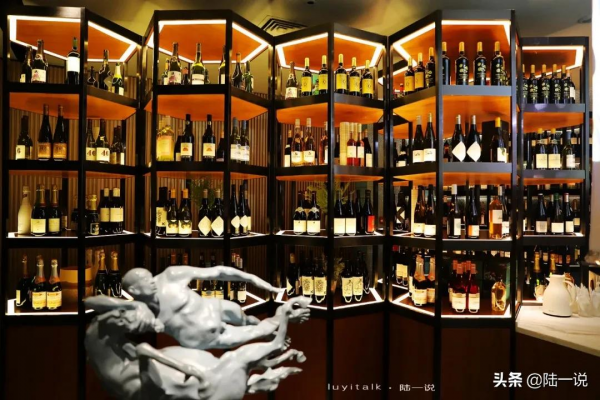 當代法餐，鬼才主廚聯袂巡味院長，演繹跳動味蕾，喚醒五味