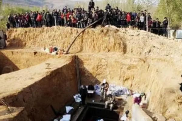 山東發現千年古墓，墓中發現多種陪葬品，墓主人身份到底成謎