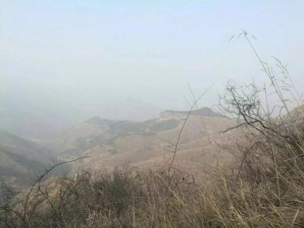 唐莊黃石屋聖峪口攀爬 唐莊黃石屋聖峪口攀爬