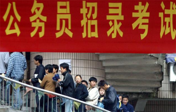 &OpenCurlyDoubleQuote;窮人定律&rdquo;難打破？低收入家庭的父母，多讓孩子從事這三類工作