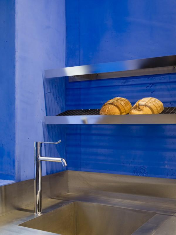 青金石藍,展現強勢魅力感的麵包店 青金石藍,展現強勢魅力感的麵包店