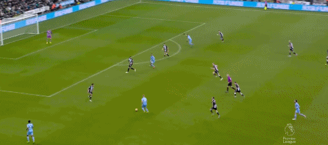 英超-曼城4-0豪取八連勝領跑 坎塞洛傳射斯特林破門 紐卡深陷降級區