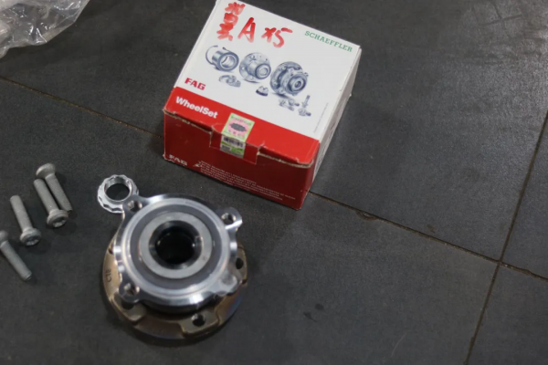 怪獸修車:翻新“車況極差”的二手寶馬X5,見證";美女一手車";復活 怪獸修車:翻新“車況極差”的二手寶馬X5,見證";美女一手車";復活