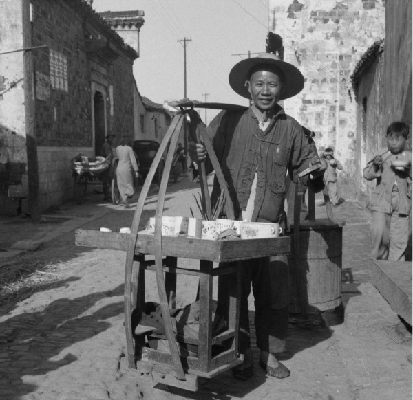 民國詭異錄——戲法殺人 民國詭異錄——戲法殺人