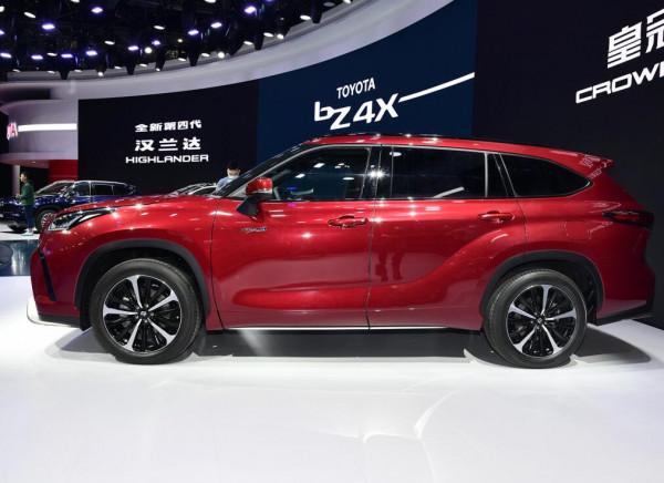 皇冠陸放上市當月銷量僅768輛,說好的挑戰漢蘭達呢? 皇冠陸放上市當月銷量僅768輛,說好的挑戰漢蘭達呢?