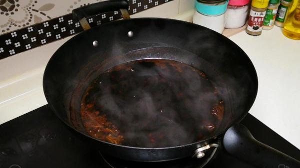 辣椒鍋裡蒸一蒸，作用拿錢買不到，奶奶偷教妙招，可惜懂的人不多