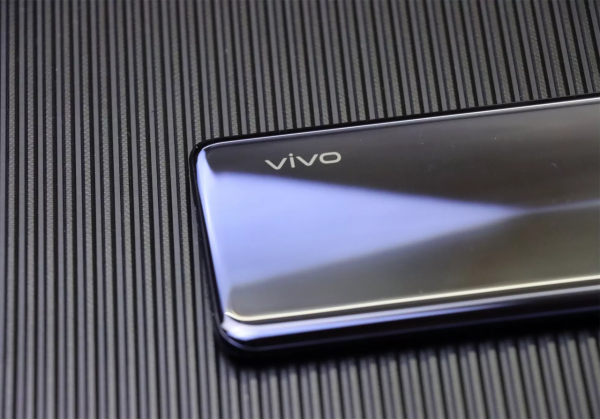 vivo Y53s超高顏值+超長續航的千元機