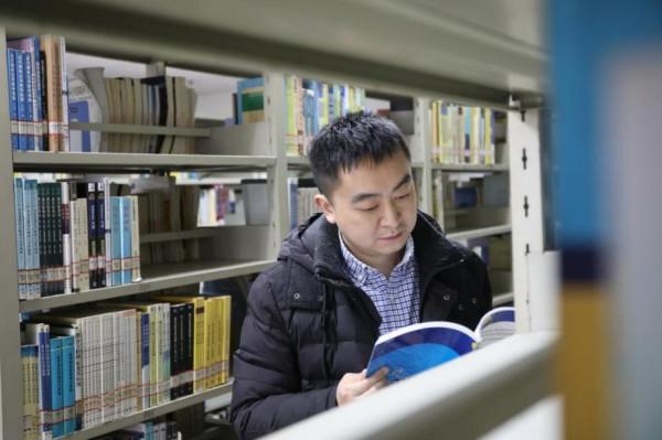 四川超牛教師：一連破解4個國際問題，登上頂級期刊獲世界關注