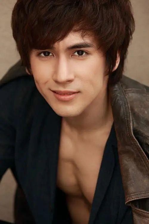 張倫碩：鍾麗緹是他的最愛，3個繼女是他的心頭寶