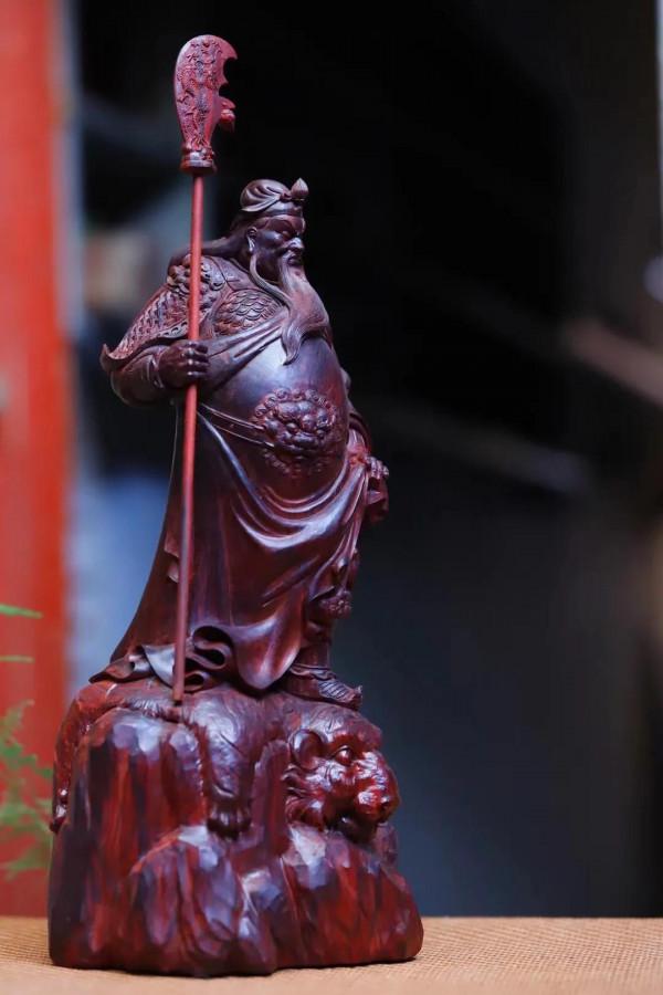 淺談關公雕刻動態