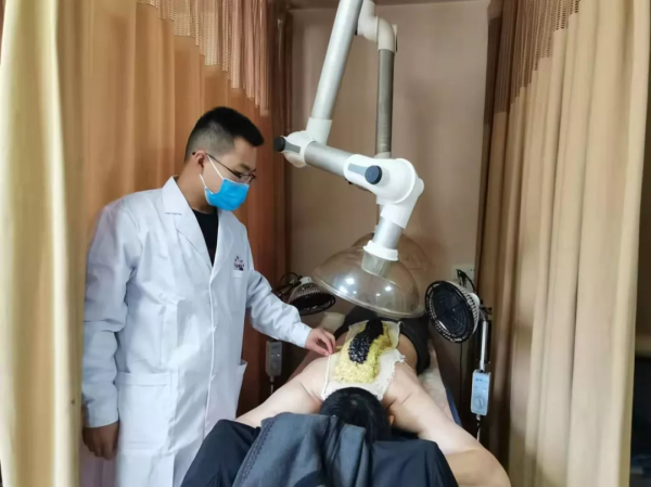 防治鼻炎有妙計,熱敏督灸扶陽氣 防治鼻炎有妙計,熱敏督灸扶陽氣