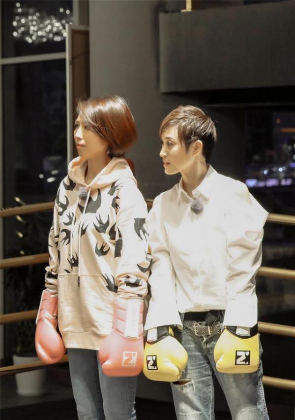 和陳法蓉蔡少芬相比，鍾麗緹真的顯老態了，她一點不像60後