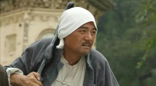 演員巍子：離異後淨身出戶，與兒子冷戰15年，在外從不提父子關係