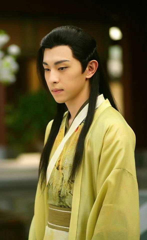 公鈺涵一朝夢碎！鄧倫被查牽出幕後大佬，郭敬明為何損失慘重？