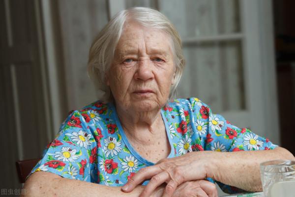 律政故事：一個律師與妻子閨蜜不可不說的情感故事