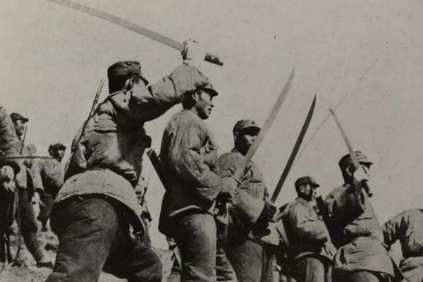 打虎將軍趙登禹半路遇襲，慘死於亂槍之下，哪個漢奸出賣了他？