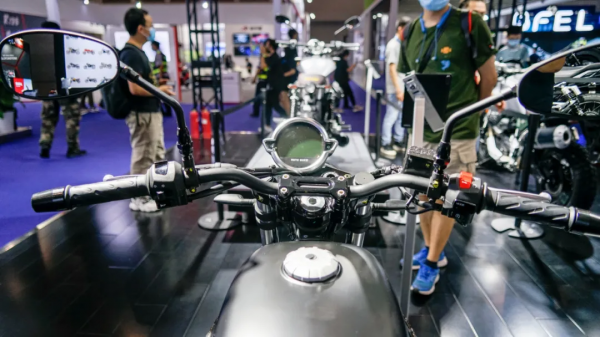 維斯帕SprintS摩托古茲V7/V9等,比亞喬集團攜多款車型亮相摩博會 維斯帕SprintS摩托古茲V7/V9等,比亞喬集團攜多款車型亮相摩博會