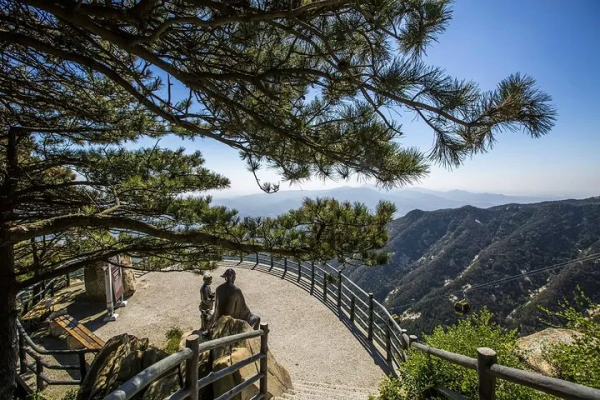 天蒙山中的冬日美景,一刻也不容錯過! 天蒙山中的冬日美景,一刻也不容錯過!