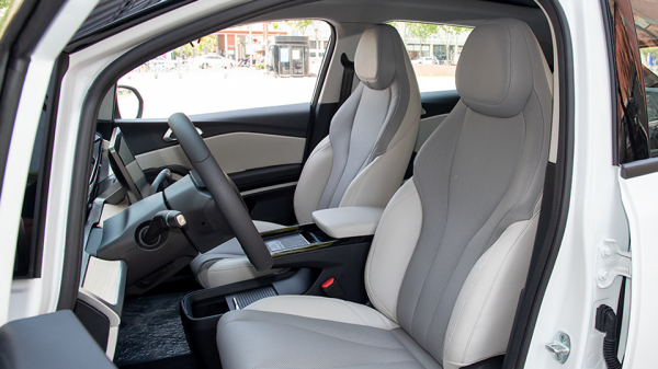 吸取各家所長，最高價18萬多，新面孔的Modern in行嗎？