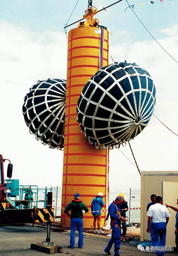 哪些國家掌握了導彈浮筒發射技術？用浮筒代替彈道導彈潛艇不好嗎？