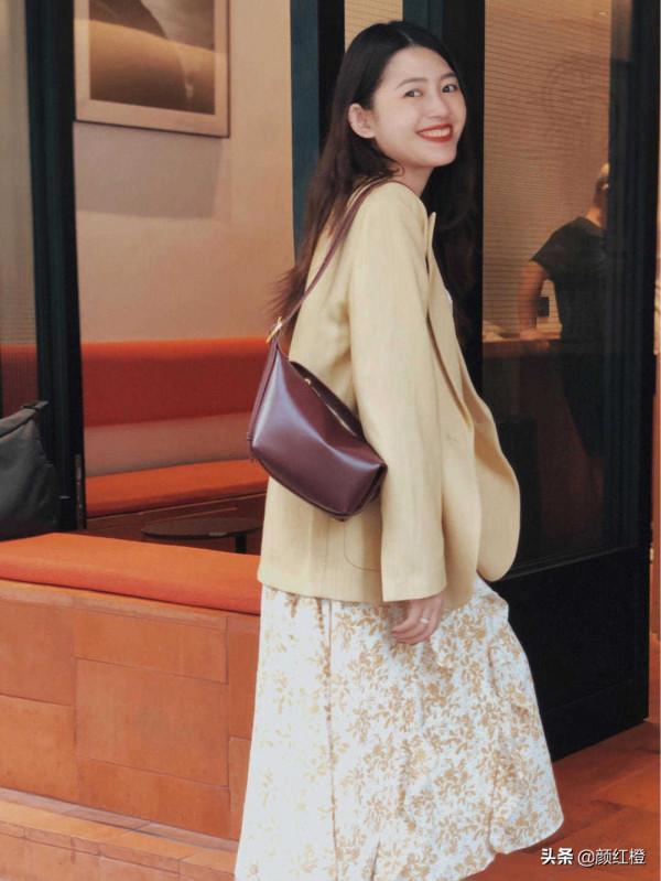 秋冬如何穿出高階感？大衣搭配煙管褲保暖舒適，氣場全開還時髦